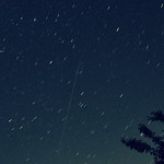 Meteor....Shooting Star (Let's not pretend that Shooting Stars in the Night-sky are Airplanes....)