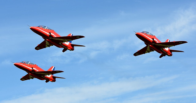 The Red Arrows Or Rouge Arrows As The French Say Finally Dropped On Anglesey ...