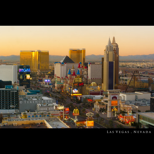 Good Morning, Sin City by terenceleezy, vegas sunrise lasvegas nevada bellagio nyny planethollywood luxor lv vegasbaby sincity