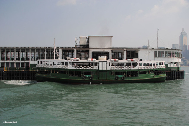 Star Ferry satamassa