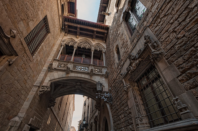 Gothic quarter – Barrio gótico de Barcelona (Spain)