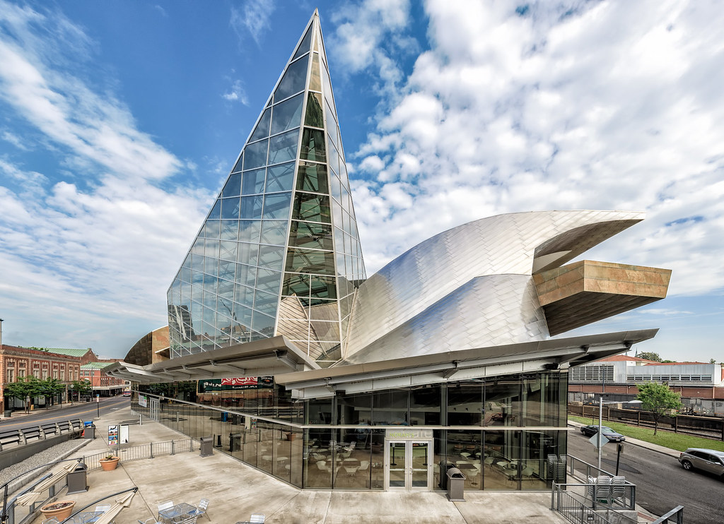 Taubman Museum Of Art Events / Contact Us Taubman Museum