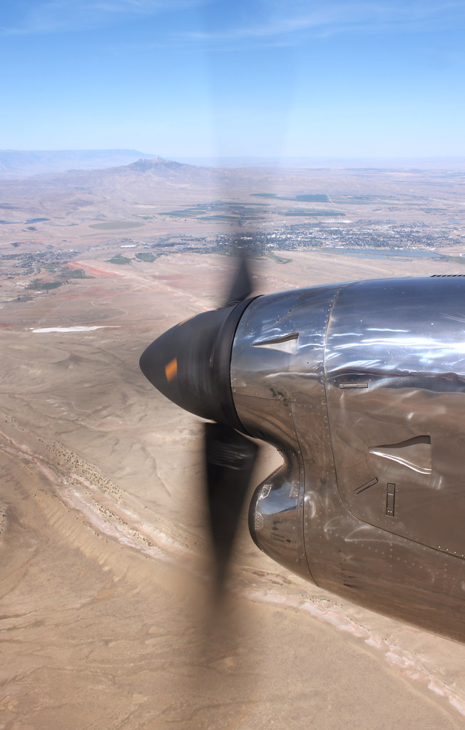 Flight | On the flight from Denver, Colorado to Cody, Wyomin… | Flickr