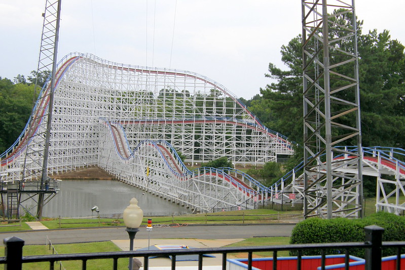 6 Flags Over Georgia