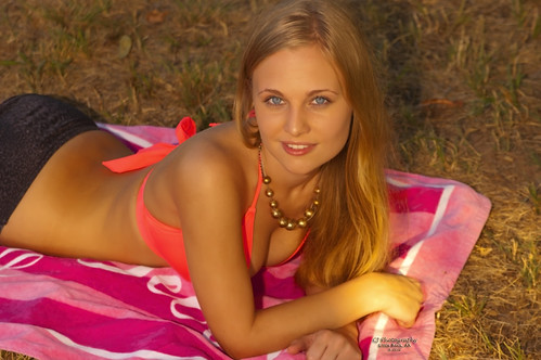 DSC_0365_CJ_PnVenP by CJ Photography - LR, Updated to full sized image.hot sexy female sunrise model nikon photoshoot littlerock d70s bikini st