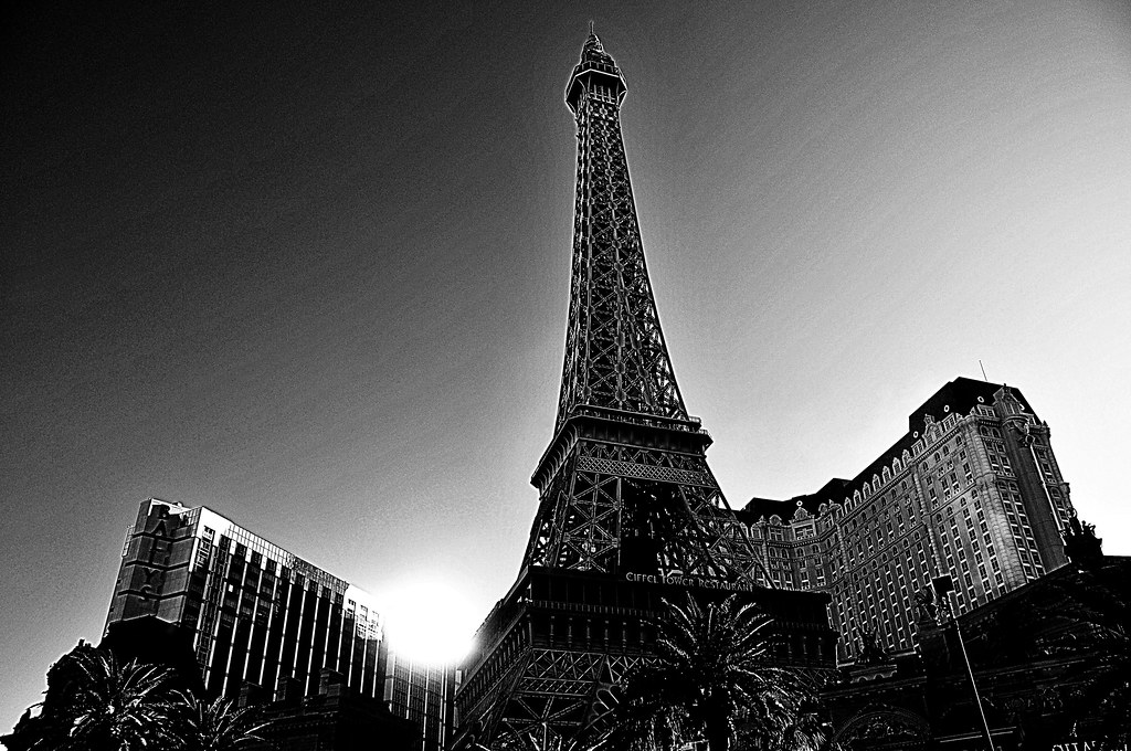 Copy !!! | The Strip !!! View On Black Or Click on Image