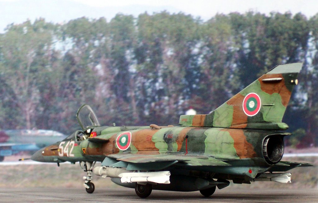 1:72 IAI Kfir C.60; “542” Bulgarian Air Force, 1/3rd Fighter Squadron, Graf Ignatievo Air Base, 2010 (Italeri kit conversion/Whif)