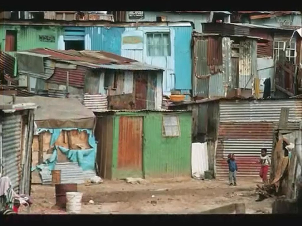Chile Poverty | Slums in Chile. | C64-92 | Flickr