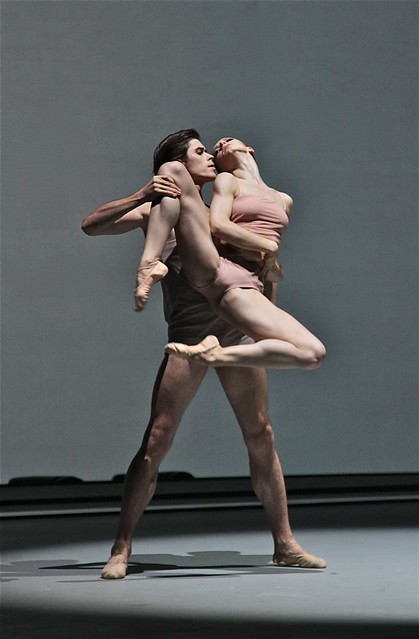 Anna Tihomirova and Artem Ovcharenko (Bolshoi Ballet)