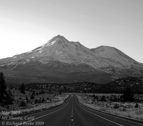 california thanksgiving road november mountain highway pentax calif siskiyou mtshasta 2009 highway97 pentaxk10d pentaxart rbeebephoto