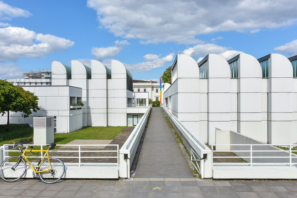 Bauhaus Archive | Bauhaus Archive, Berlin, Germany Urban Cap… | Flickr