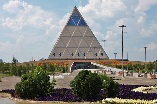 architecture normanfoster kazakhstan astana