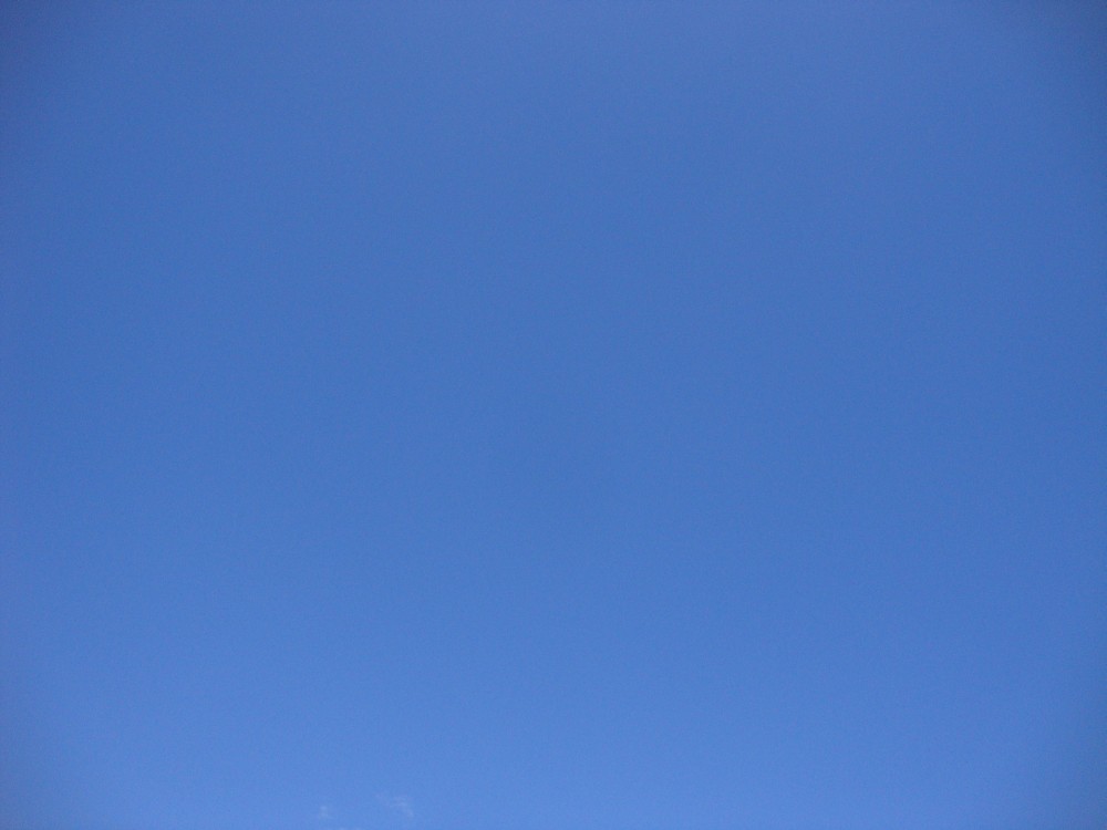 Blue Sky Blue | Haven't seen this for a while. | M E For Bees (Was ...