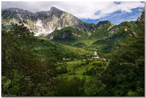 mountain church landscape village slovenia krn kobarid dreznica aviana2 sonyalpha350 fotocompetition fotocompetitionbronze