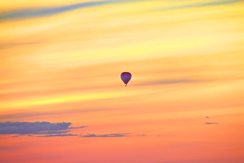 old travel sunset vacation sky orange cloud sun color colors yellow canon flying colorful europa europe cityscape sweden stockholm dusk ballon north 7d nordic cor hdr tsaruppsala