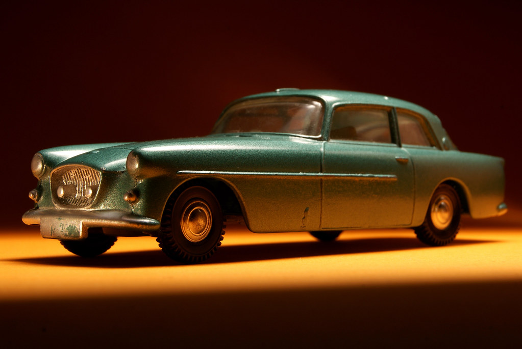 ミニカー SPOT - ON 115 BRISTOL 406 Spot-On 115: Bristol 406
