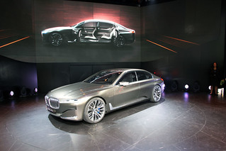 BMW-2014-VISION-FUTURE-LUXURY-27
