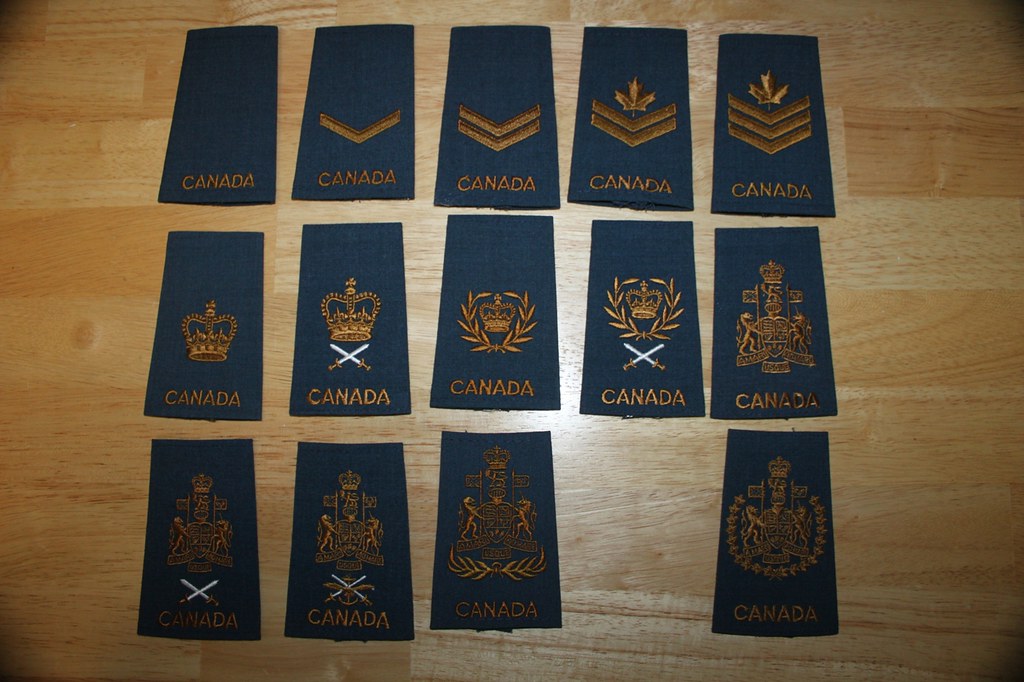 Canadian Air Force NCO Rank Epaulettes - a photo on Flickriver