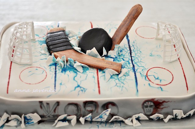 Ice hockey cake