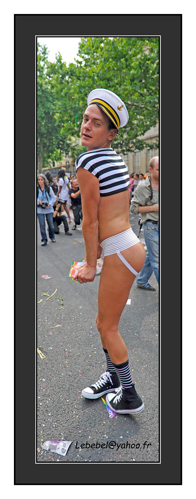 2010-06-26-Paris-Gay-Pride-1714w