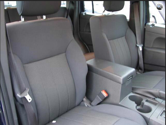 2012 Jeep Liberty Sport- Interior Front Seats- Branford Connecticut