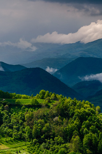 green clouds forest landscape nikon alba outdoor hills romania transilvania hudaluipapara salciua subpiatra vanatarileponorului dumesti