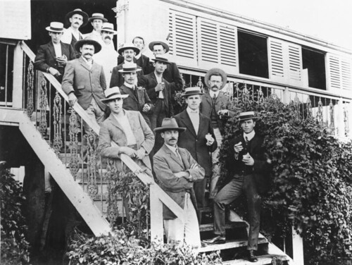 cricket queensland bowen teamphoto 1900s 1909 statelibraryofqueensland cricketteam victortrumper slq woodlandshomestead