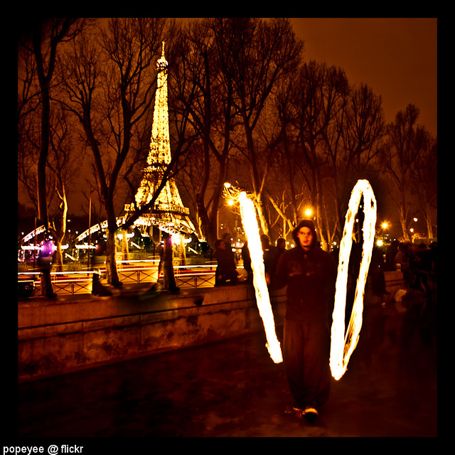 Fire Spinning, Paris