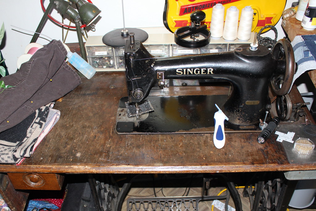 SINGER WALKING FOOT INDUSTRIAL SEWING MACHINE - arts & crafts - by