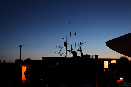 ristorante alla fine del mondo by Zioluc, sunset building architecture night sicily sicilia antennas stromboli luciobeltrami