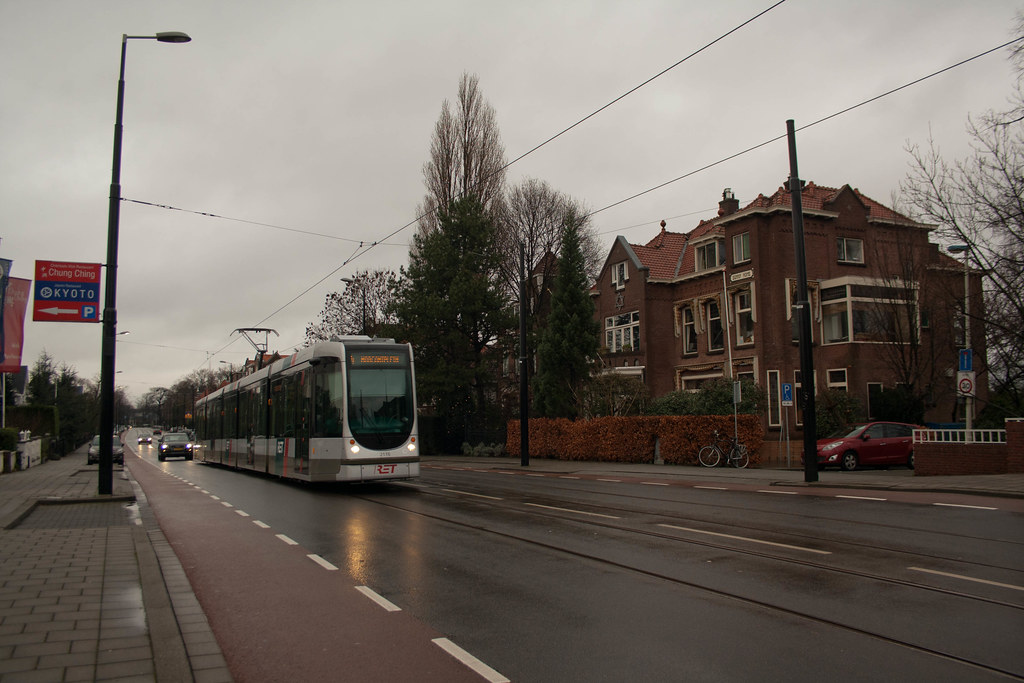 presentatie Kalmte Carry RET 2116 als lijn 4 thv halte Lommerijk | Straatweg. Tram na… | Flickr