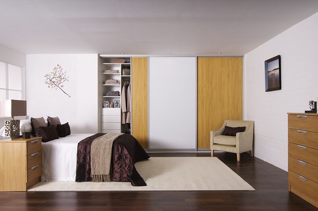Fitted Sliding Wardrobe Doors Oak White Glass Bedroom Flickr