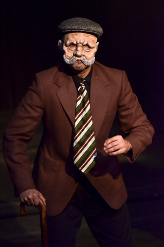 Arturo Ui | by Thomas Roger