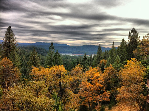 thanksgiving lake storm mountains fall landscape pretty view hollingsworth autimn pollockpines