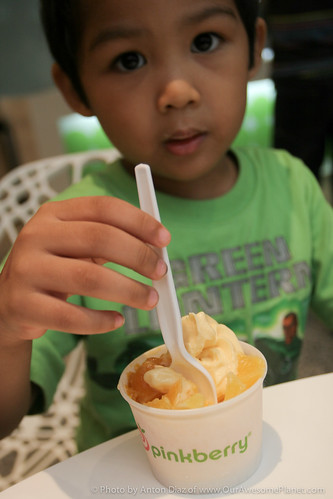 Pinkberry Manila-18.jpg | by OURAWESOMEPLANET: PHILS #1 FOOD AND TRAVEL BLOG