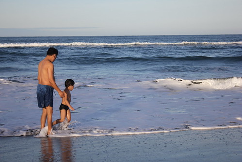 sea beach father philippines son care ilocos