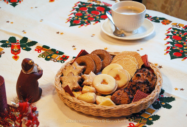 Swiss christmas cookies