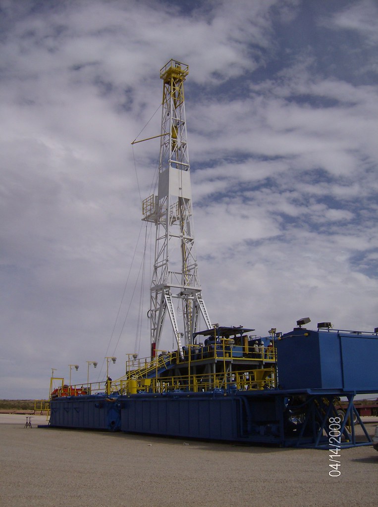 D83AECA0 | Permian Basin Derrick Service | Flickr
