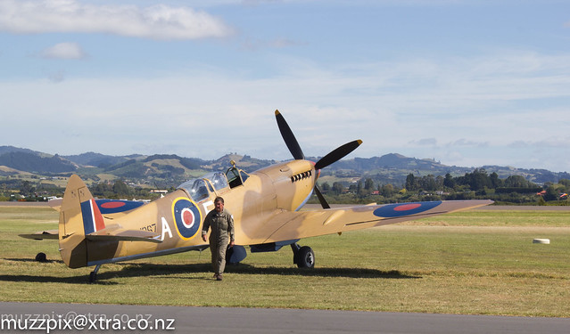 Tauranga airshow 2012  - twin seat Spitfire