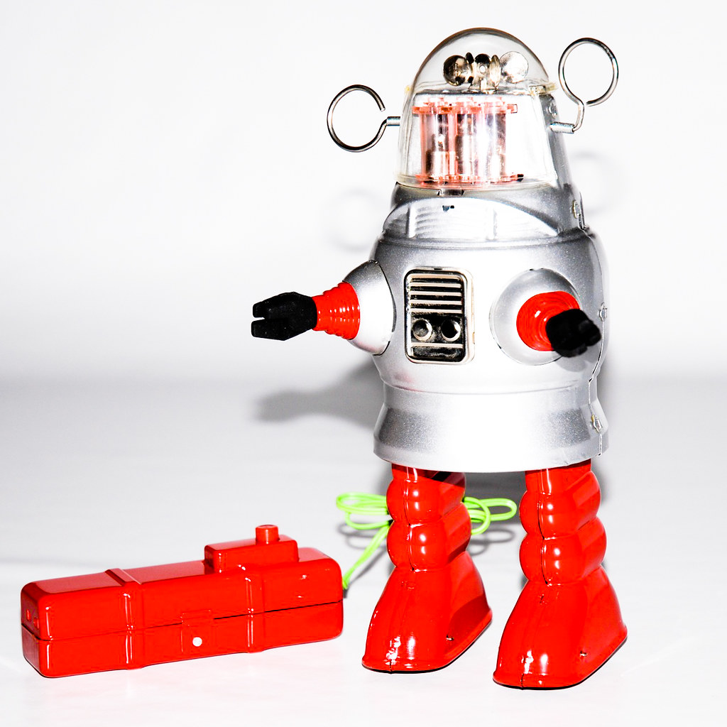 Piston Action Robot Robby the Robot Tin Toy Battery Operated Silver 