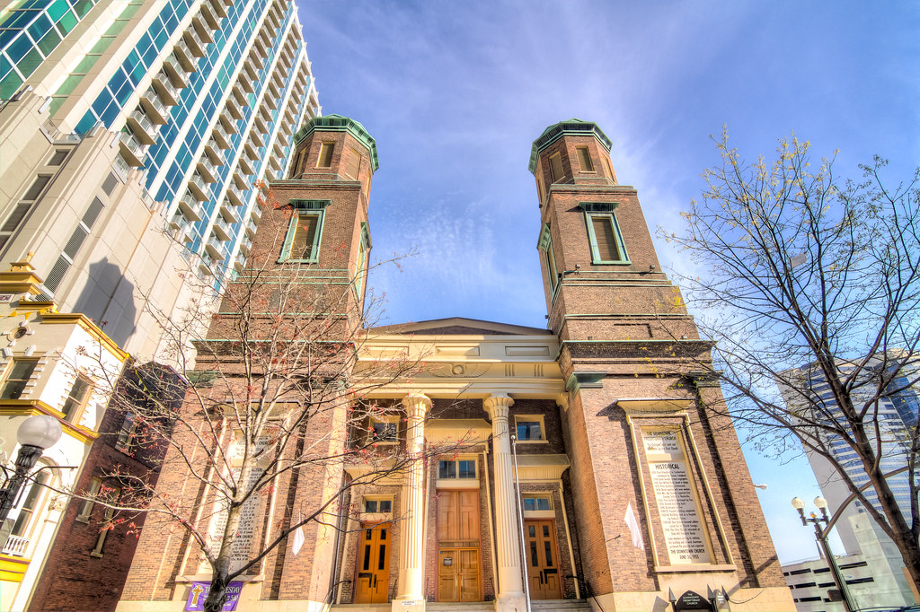 20140417-IMG_1189_HDR (Downtown Presbyterian Church, Nashville). Photo by Rain0975; (CC BY-ND 2.0)