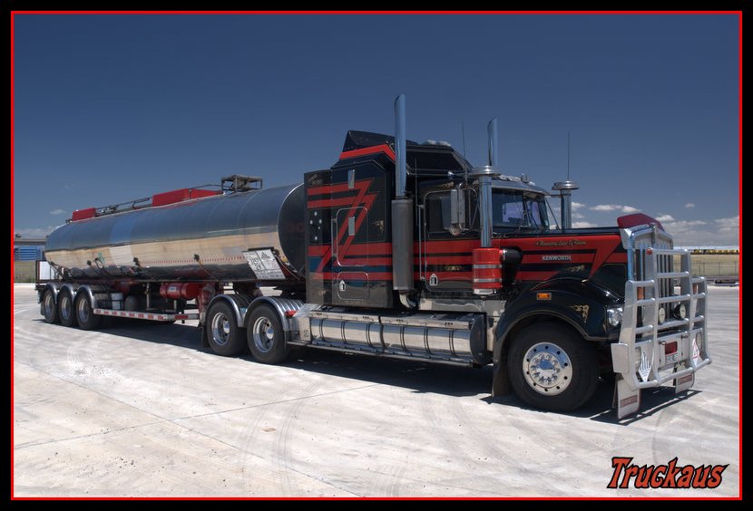 Ford T900 K & L Roadtrans Classic T900 Kenworth - a photo on Flickriver