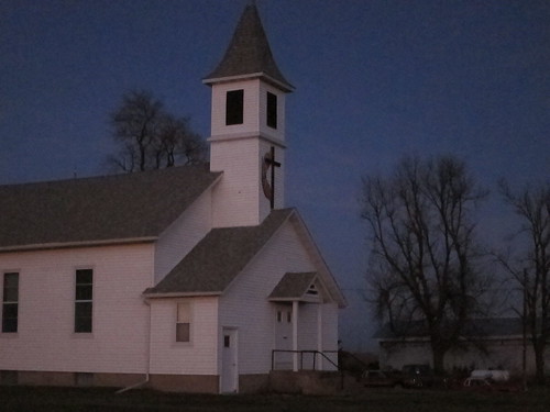 sunset church cemetery scenery dusk iowa local marengo smalltown ohiocemetery canonpowershots95