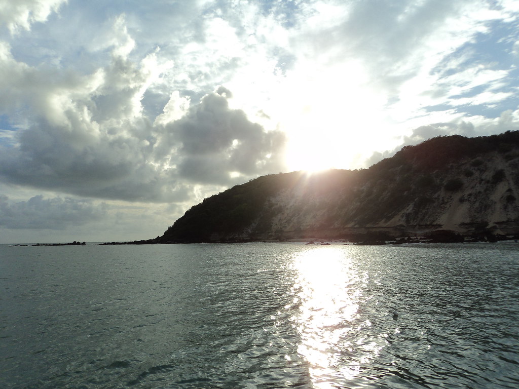 Nascer do sol na Praia de Ponta Negra | Foto tirada da lanch… | Flickr