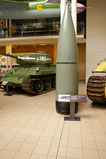 german-80cm-schwerer-gustav-shell