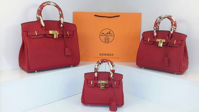 Hermes handbags with sling available in 3 sizes ( large fo… | Flickr