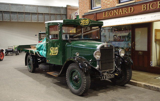 D14350.  1931 Thornycroft.