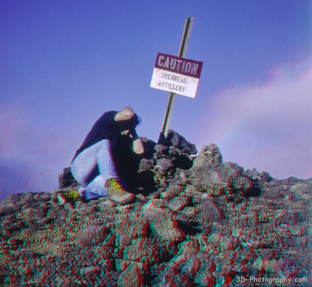 Caution Overhead Artillery Sign - Hawaii - Realist 45 - Kodachrome 200 - Stereo 3D Anaglyph