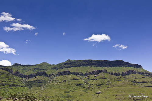 africa mountains nature canon southafrica landscapes scenery passes sani kwazulunatal drakensberg kzn sanipass 550d hannessteyn canonefs18200mmf3556is canon550d eosrebelt2i