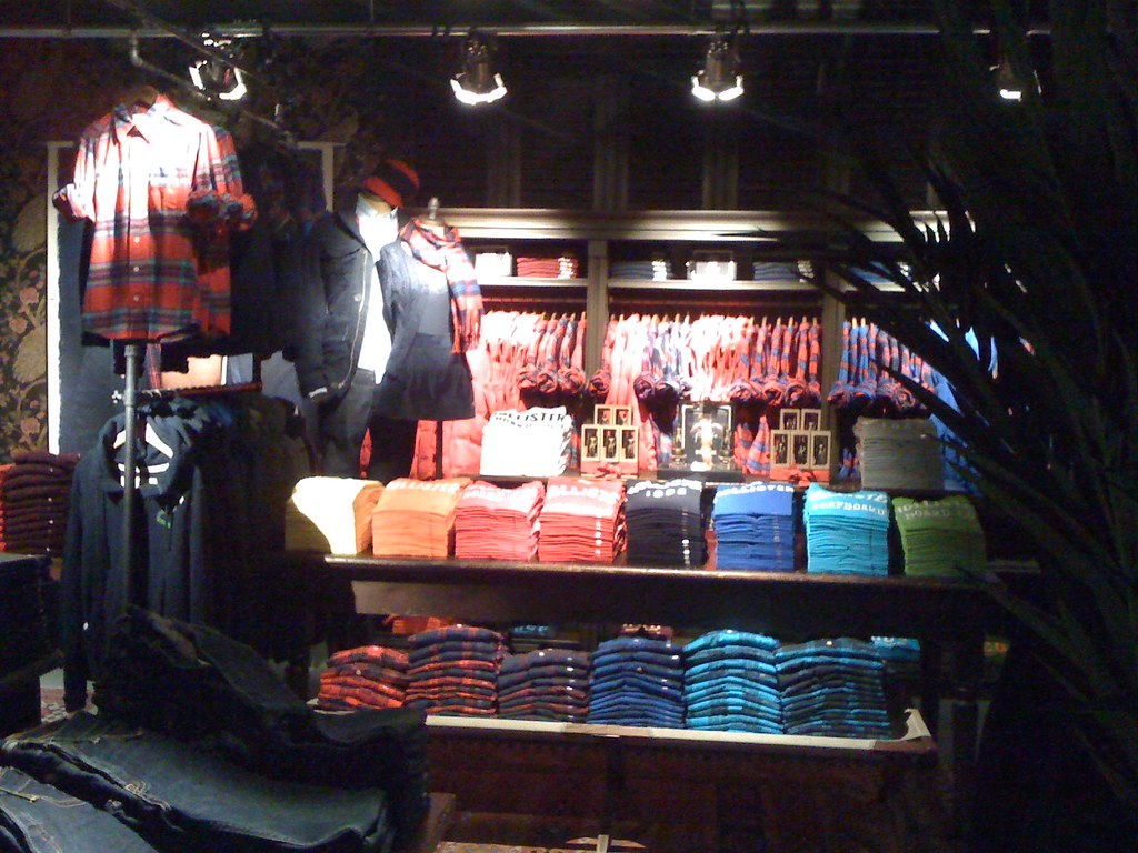 vancouver hollister